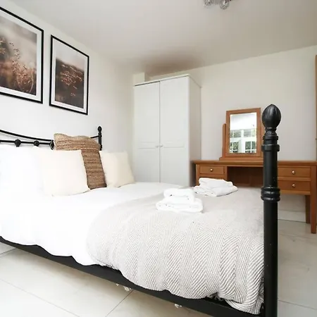 Lägenhet Hob House By Mia Living Free Parking *