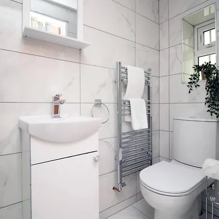 Hob House By Mia Living Free Parking * Bristol